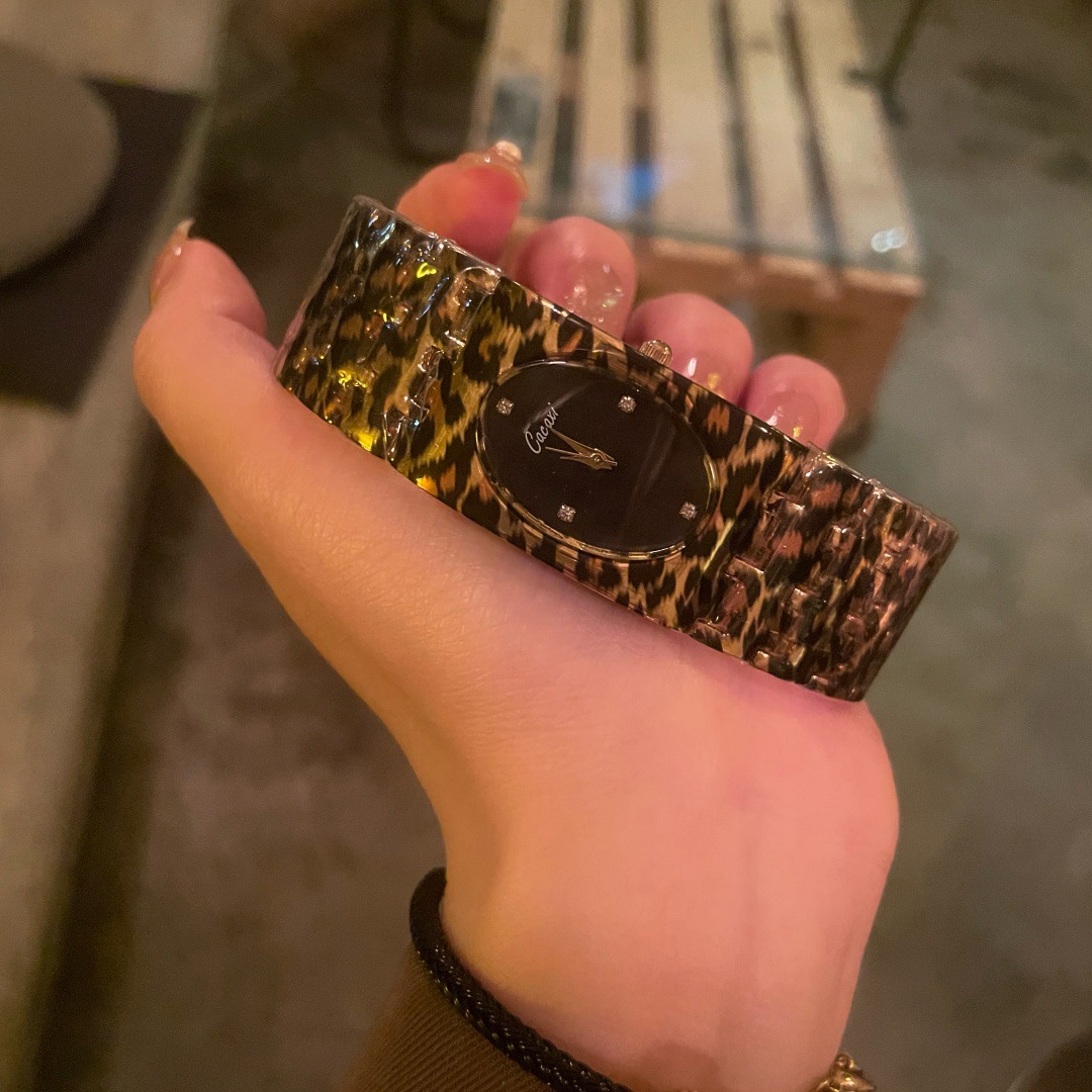 NEW Ladies' Watch Leopard Patt - Luxury Watch Cartier review and price