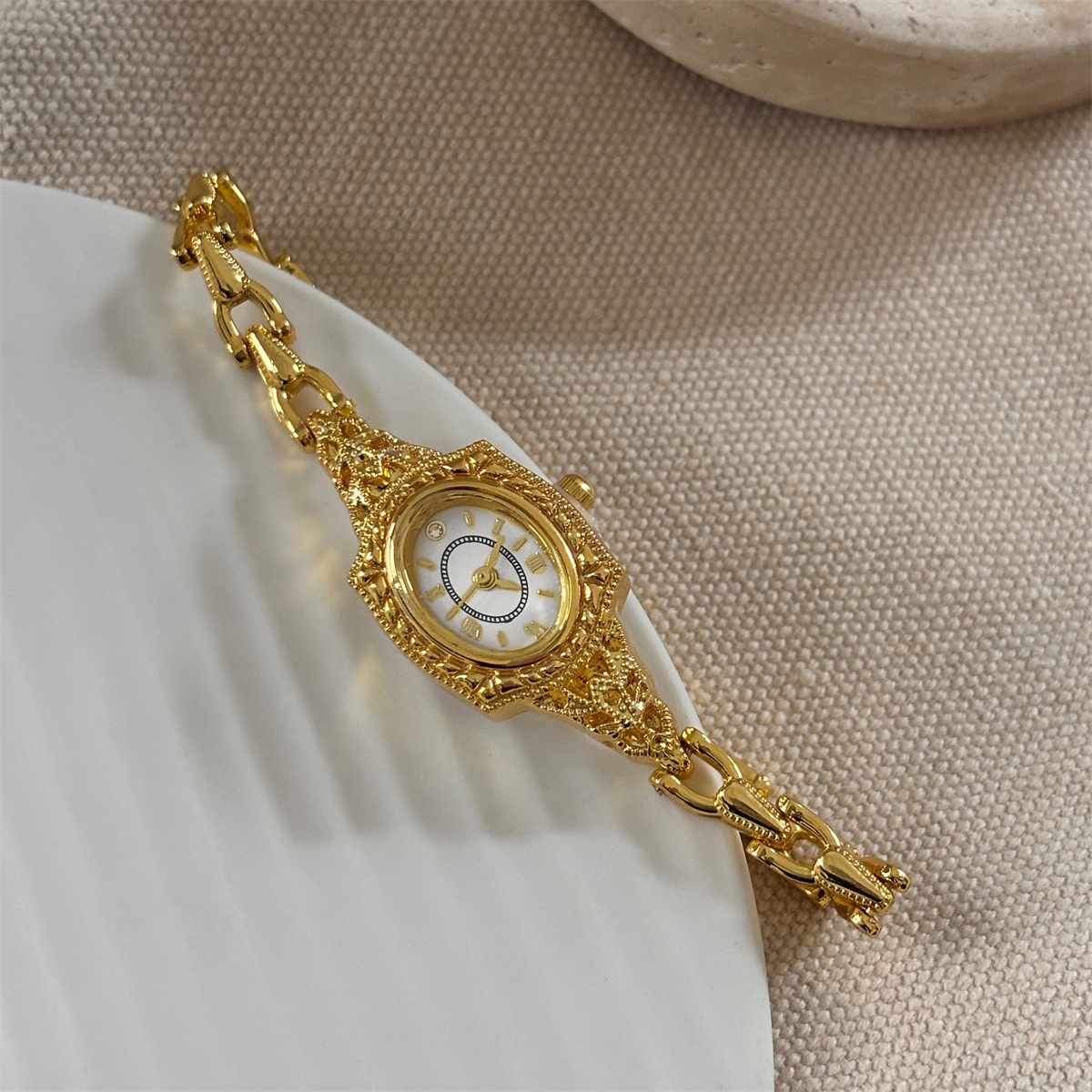Vintage Niche Diamond Inlaid R - Luxury Watch Grade review and price