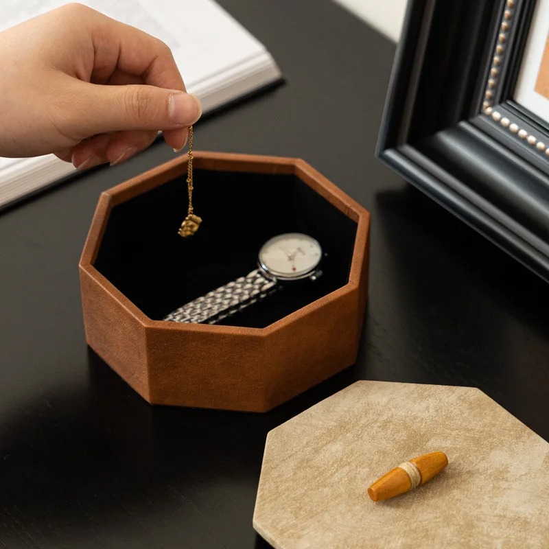 Italian Watch Organizers Smoot - Luxury Watch Storage review and price