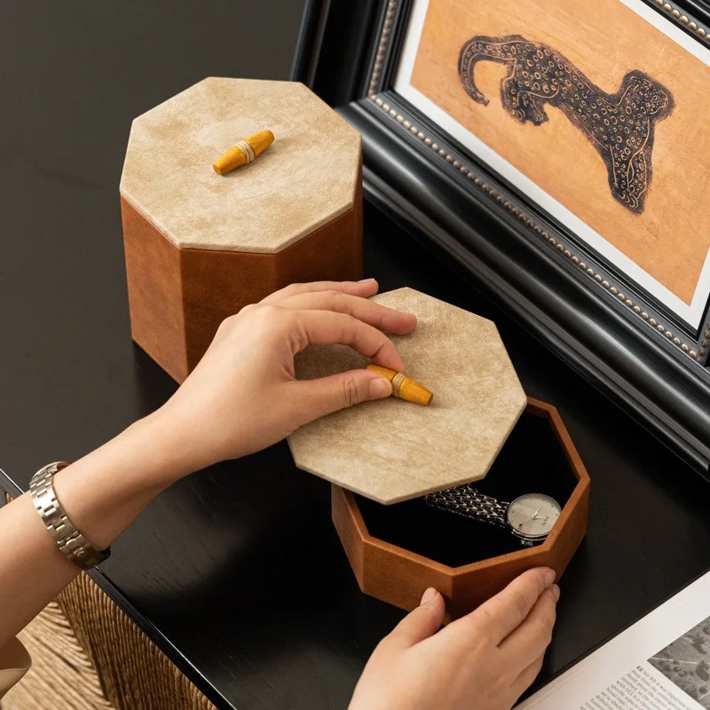 Italian Watch Organizers Smoot - Luxury Watch Storage review and price