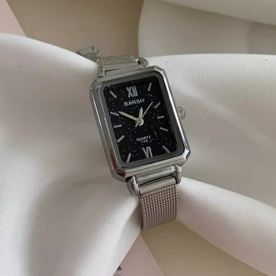 Elegant ladies watch Green squ - Luxury Watch Grade review and price