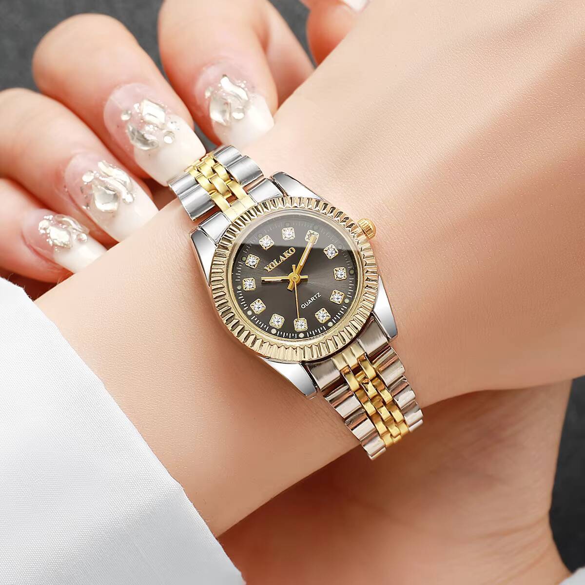 Fashion Rhinestone Women Quart - Luxury Watch Organizer review and price